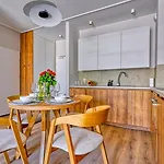 Luxury B201 Z Basenem, Sauna, Jacuzzi, Przy Samej Plazy - 5d * Niechorze