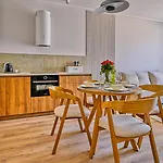 Luxury B201 Z Basenem, Sauna, Jacuzzi, Przy Samej Plazy - 5d *